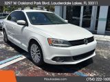 Used 2011 Volkswagen Jetta SEL image 3