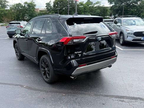 Certified 2023 Toyota RAV4 SE w/ SE Grade Weather Package AWD/4WD image 6