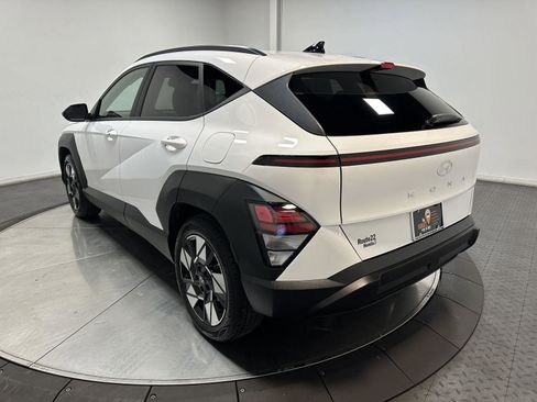 Used 2025 Hyundai Kona SEL image 9