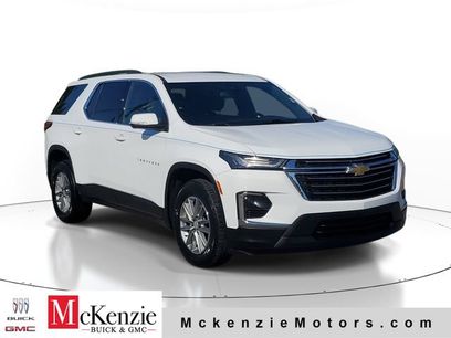 Used 2022 Chevrolet Traverse LT