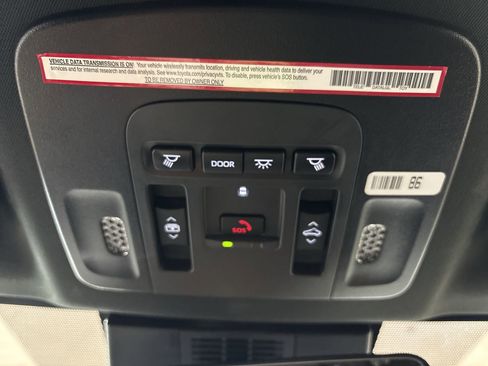 Used 2025 Toyota Camry XSE image 16