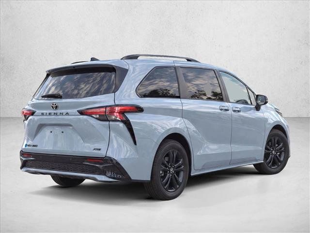 Used 2026 Toyota Sienna XSE AWD/4WD image 15