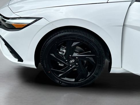 New 2026 Hyundai Elantra Sport FWD image 41