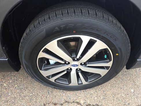 Used 2018 Subaru Outback 2.5i Limited image 37