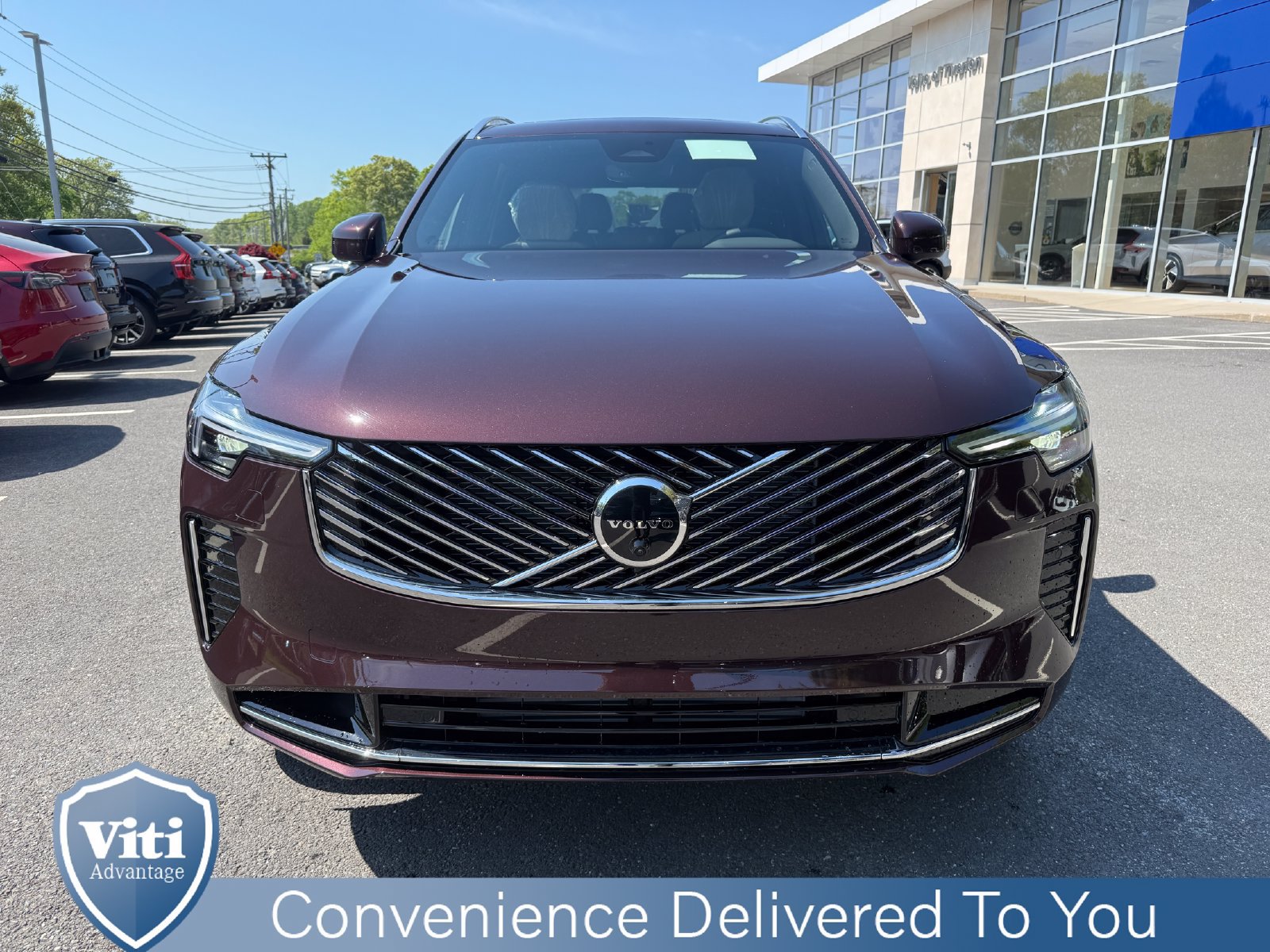 New 2026 Volvo XC90 T8 Plus w/ Protection Package Premier AWD/4WD image 3