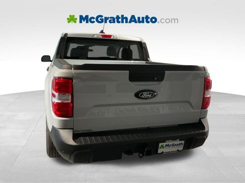 New 2025 Ford Maverick XLT w/ XLT Luxury Package FWD image 4