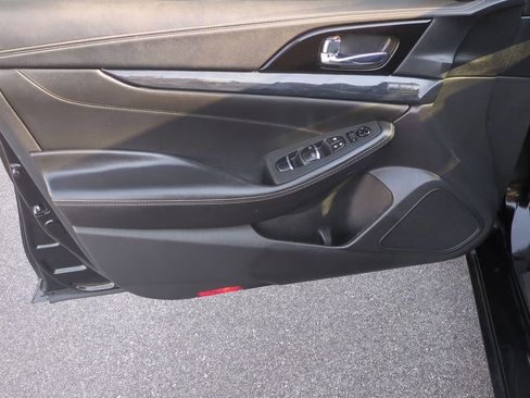 Certified 2023 Nissan Maxima Platinum w/ Sport Mat Group image 10