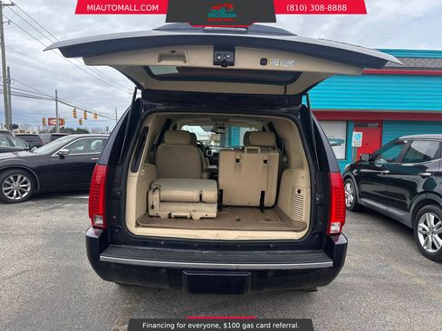 Used 2008 Cadillac Escalade AWD image 9