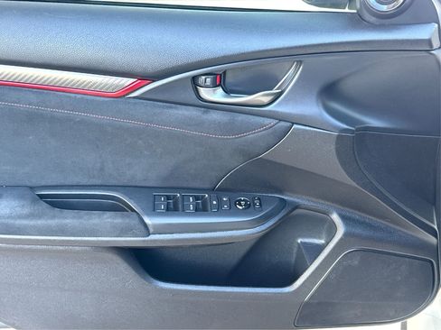 Used 2017 Honda Civic Type R image 21