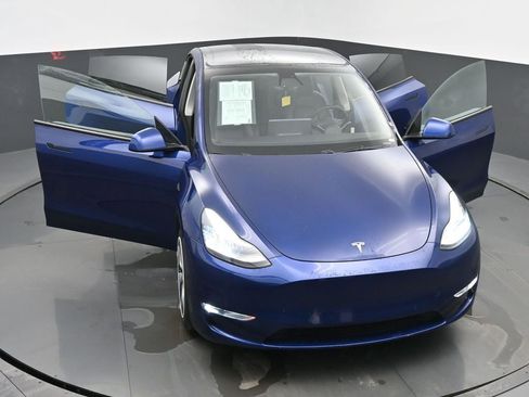 Used 2020 Tesla Model Y Long Range image 33