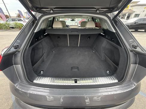 Used 2019 Audi e-tron Premium Plus AWD/4WD image 12