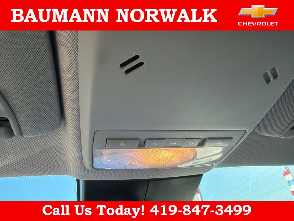 Used 2020 Chevrolet Trax LS w/ Tint and Cruise Package FWD image 21