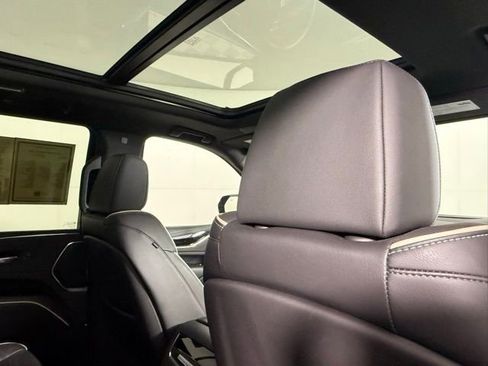 Used 2024 Cadillac Escalade Sport image 30