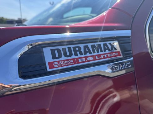 Used 2022 GMC Sierra 2500 Denali w/ Denali Ultimate Package AWD/4WD image 26