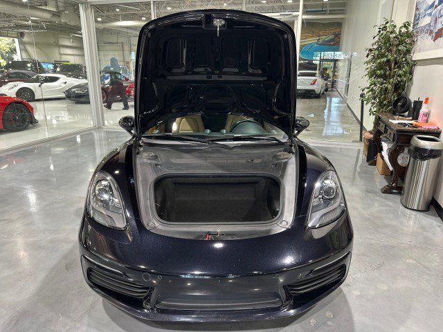 Used 2018 Porsche 718 Cayman S RWD image 22