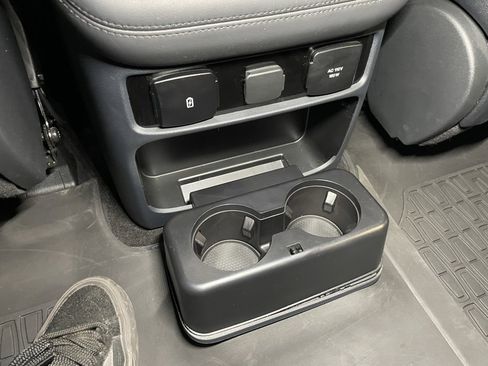 Used 2024 Lincoln Navigator Reserve image 33