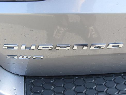 Used 2017 Dodge Durango R/T AWD/4WD image 8
