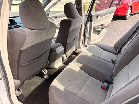 Used 2009 Honda Accord LX image 12