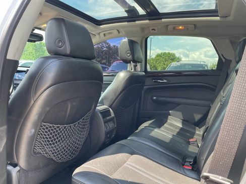 Used 2014 Cadillac SRX Luxury image 14