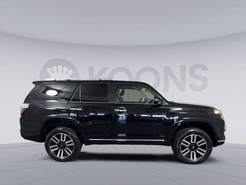 Used 2019 Toyota 4Runner Limited AWD/4WD image 8