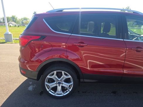 Used 2019 Ford Escape Titanium AWD/4WD image 7