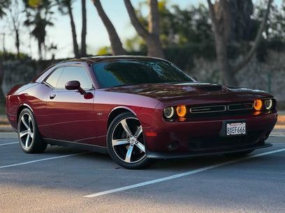 Used 2019 Dodge Challenger R/T w/ Driver Convenience Group