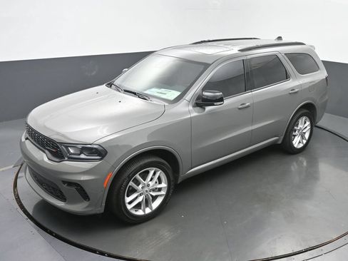 Used 2025 Dodge Durango GT AWD/4WD image 44