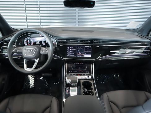 New 2026 Audi Q7 3.0T Premium Plus image 7