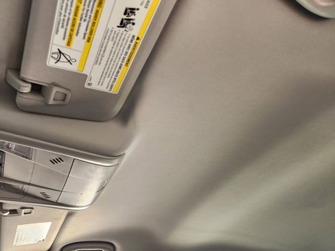 Certified 2024 Chevrolet Equinox LT FWD image 26