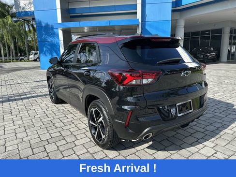Used 2023 Chevrolet TrailBlazer RS FWD image 36