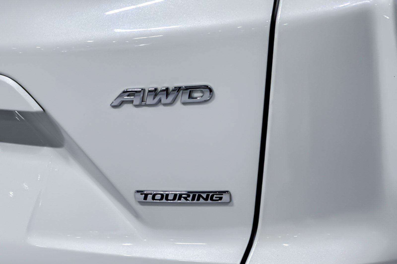 Used 2020 Honda CR-V Touring image 29