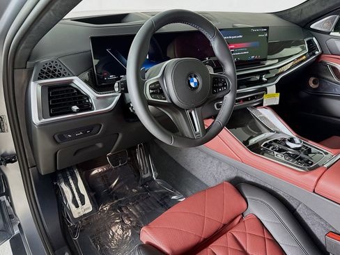 New 2026 BMW X6 M60i w/ Executive Package image 9