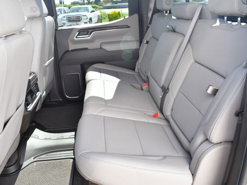 New 2026 GMC Sierra 1500 SLT w/ SLT Premium Plus Package AWD/4WD image 27