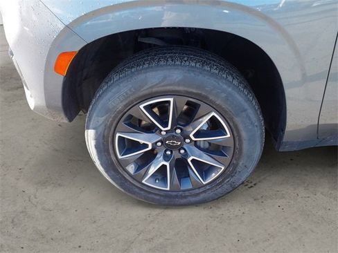 Used 2022 Chevrolet Tahoe Z71 image 10