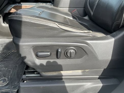 Used 2021 Chevrolet Silverado 2500 High Country w/ Z71 Off-Road Package image 20