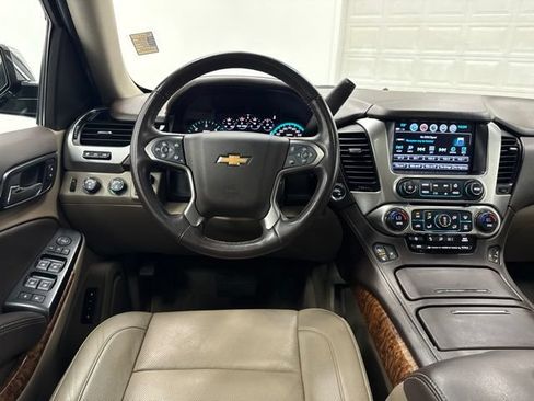 Used 2020 Chevrolet Tahoe Premier AWD/4WD image 26