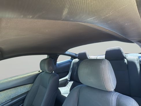 Used 2013 Ford Mustang GT RWD image 32