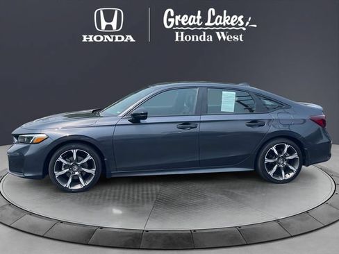 Used 2025 Honda Civic Sport image 2