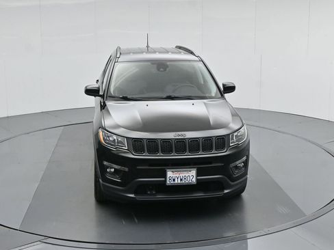 Used 2021 Jeep Compass Latitude image 40