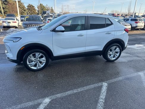 Used 2025 Buick Encore GX Preferred w/ Comfort Package image 23