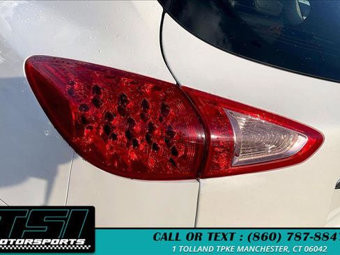 Used 2016 INFINITI QX50 AWD image 31