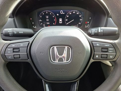 Certified 2023 Honda Accord LX image 19