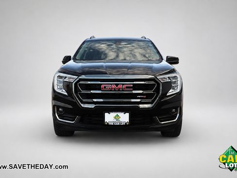 Used 2023 GMC Terrain AT4 AWD/4WD image 11