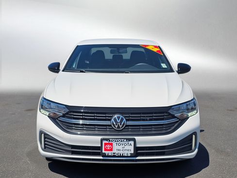 Used 2022 Volkswagen Jetta Sport FWD image 8