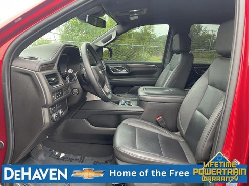 Used 2024 Chevrolet Tahoe LT w/ Luxury Package AWD/4WD image 19