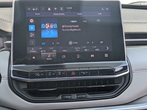 New 2025 Jeep Compass Limited w/ Sun & Sound Group image 21