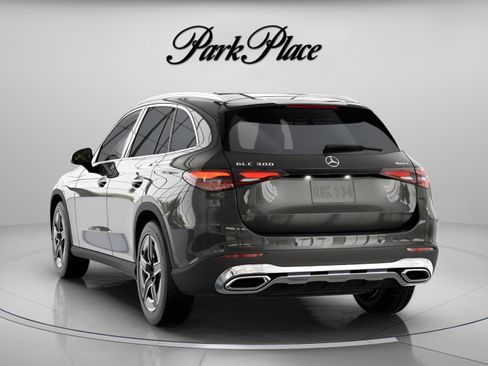 Used 2026 Mercedes-Benz GLC 300 4MATIC image 29