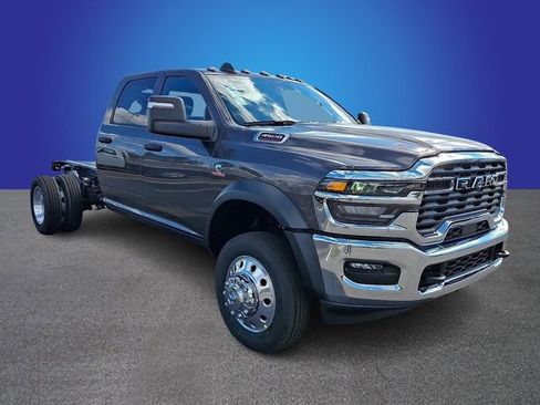New 2026 RAM 4500 Tradesman w/ Chrome Appearance Group image 2