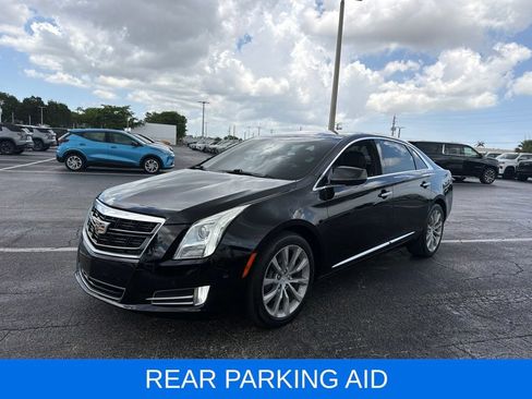 Used 2017 Cadillac XTS Luxury FWD image 3