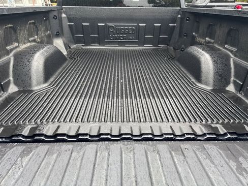 Used 2023 Chevrolet Silverado 1500 LT image 21